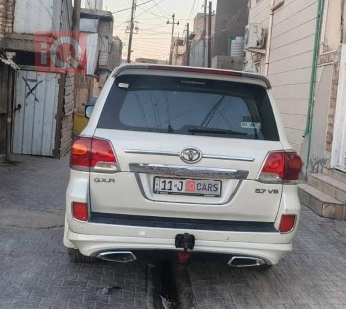 تويوتا لاندكروزر